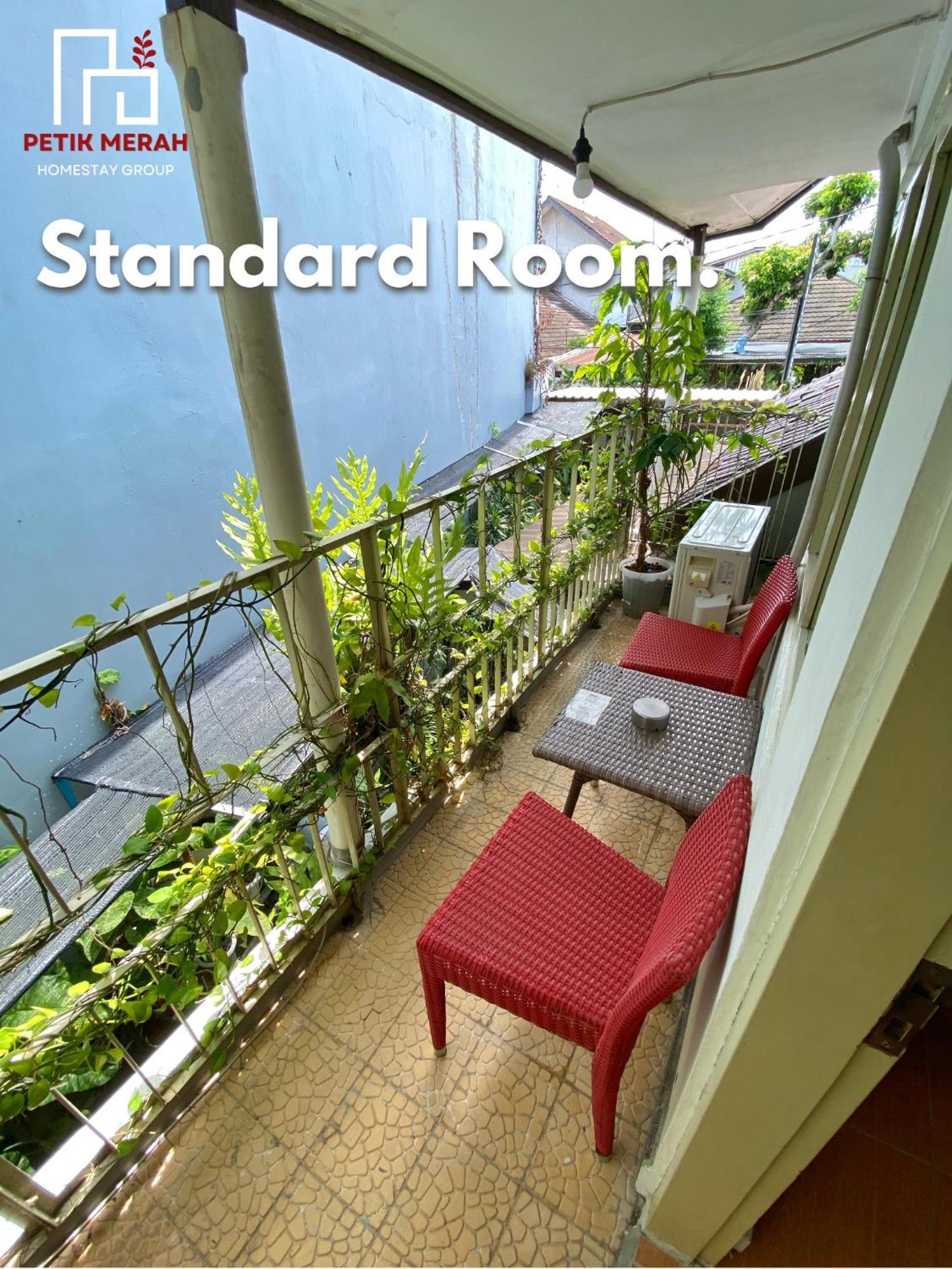 Petik Merah Homestay Pakualaman Esterno foto