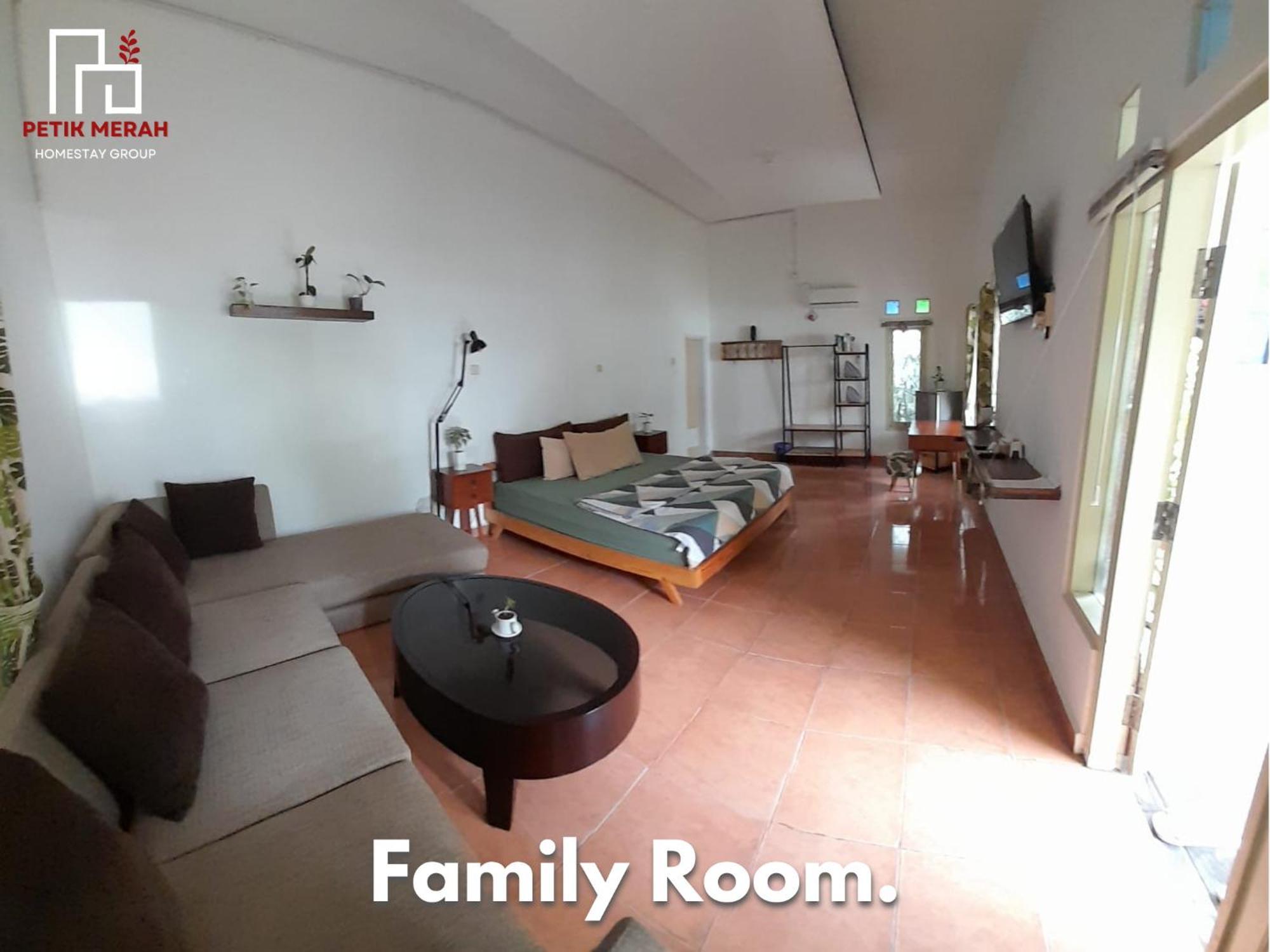 Petik Merah Homestay Pakualaman Esterno foto